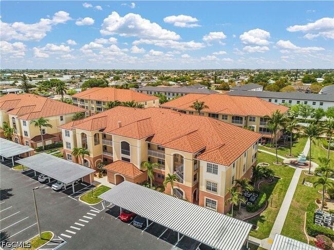 Building Photo - 1137 Van Loon Commons Cir