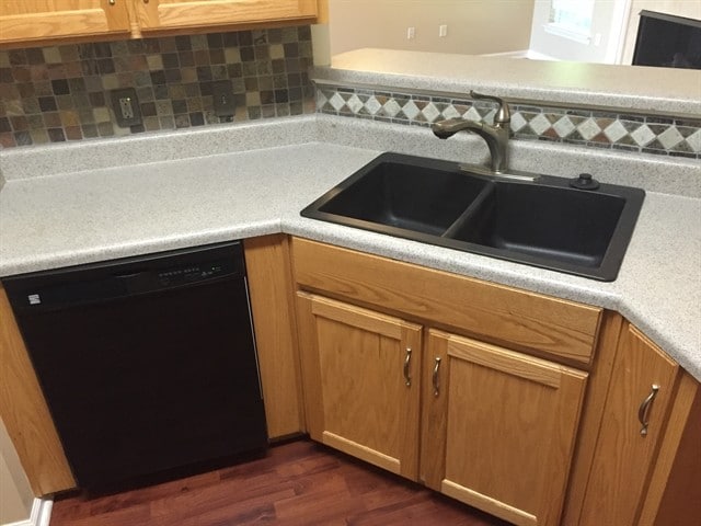 Building Photo - 171 Arbor Village Dr