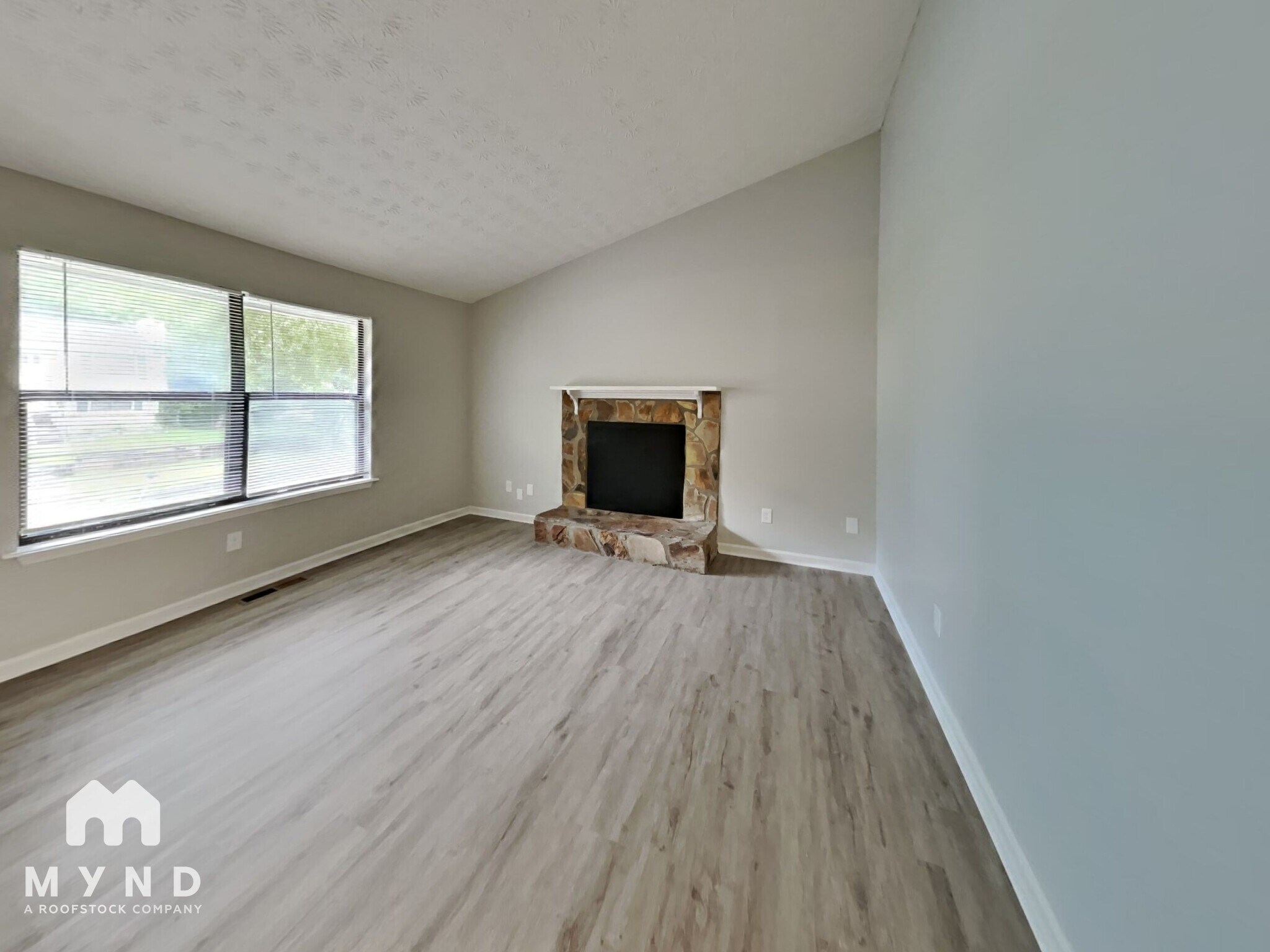 Building Photo - 2605 Winding Creek Dr