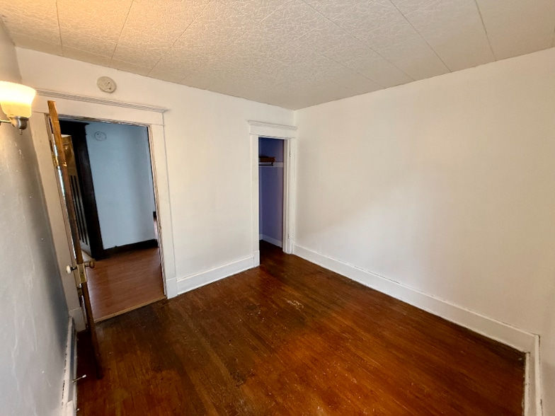 Building Photo - 46 Roanoke Pkwy