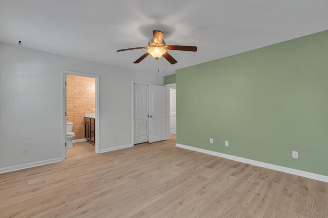 Building Photo - Surf City Home for Rent!