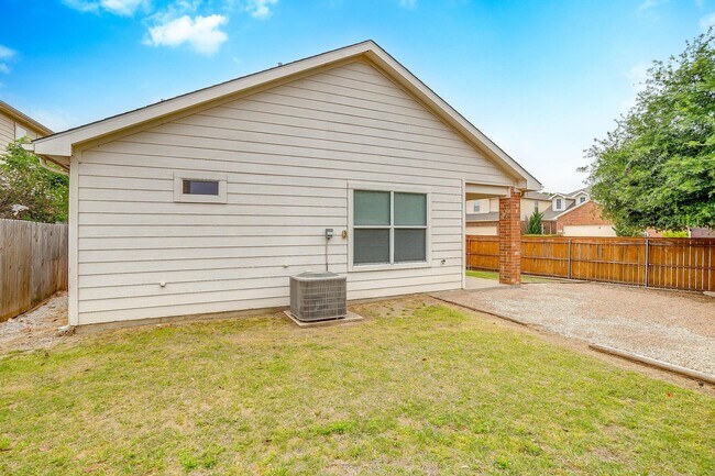 Building Photo - Amazing 3 Bed 2 Bath Rental in Alexandra Meadows- Eagle Mountain ISD- 76131