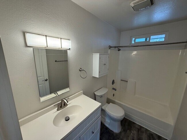 Building Photo - San Diego area/ Lemon Grove Renovated 1 bedroom in quiet neighborhood with Parking - MUST SEE thi...