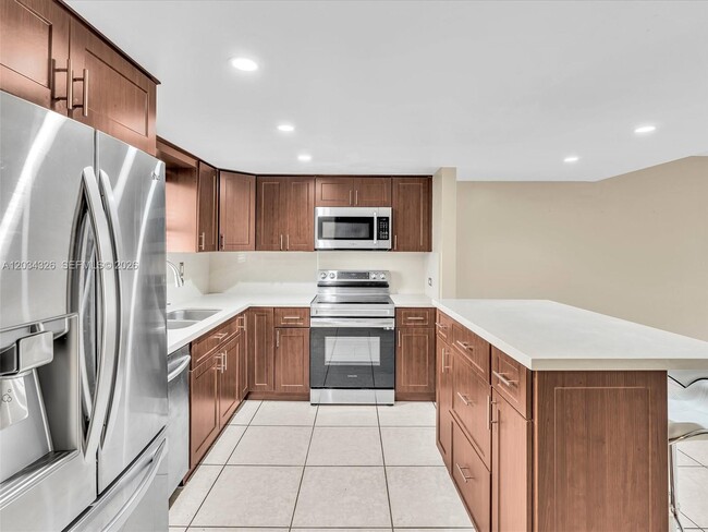 Building Photo - 210 NW 87th Ave