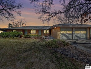 Building Photo - 4620 Van Dorn St