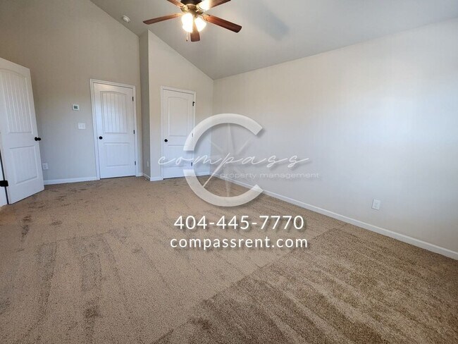 Building Photo - 1002 Mcconaughy Ct