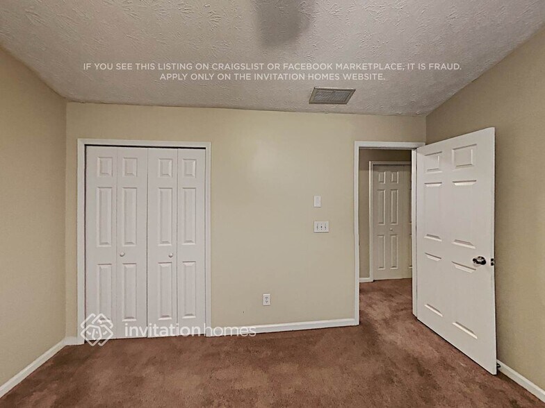 Building Photo - 3291 Hidden Valley Way SW