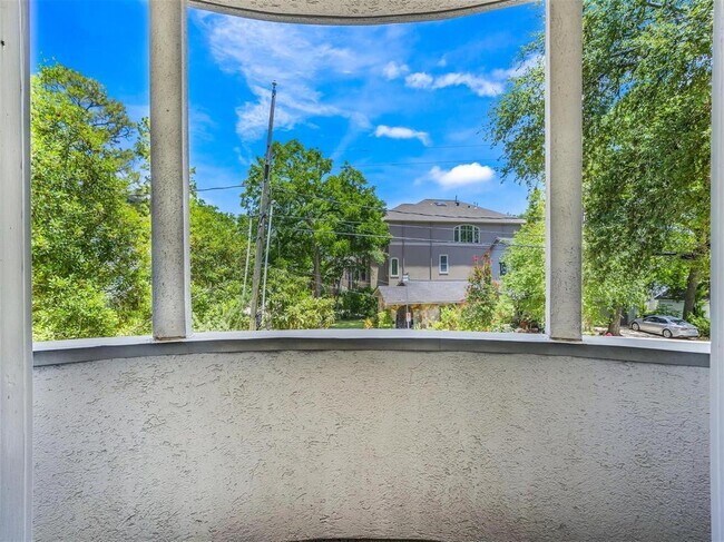 Building Photo - 4274 Childress St