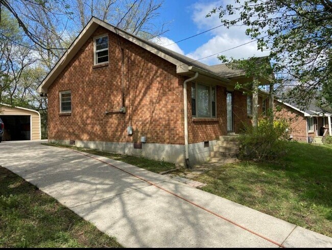 Building Photo - 155 Santa Fe Trail