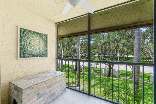 Building Photo - 22148 Palms Way