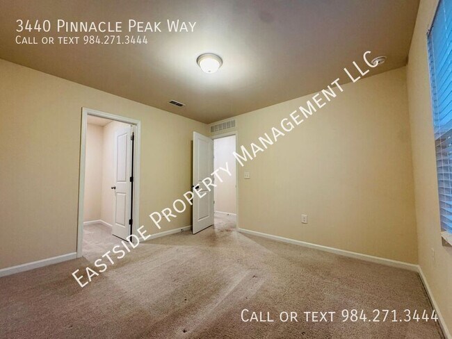 Building Photo - 3440 Pinnacle Peak Dr