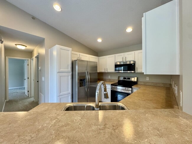 Building Photo - 2065 Timberwyck Ln