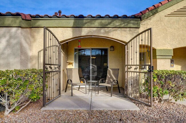 Building Photo - 7885 W Flamingo Rd