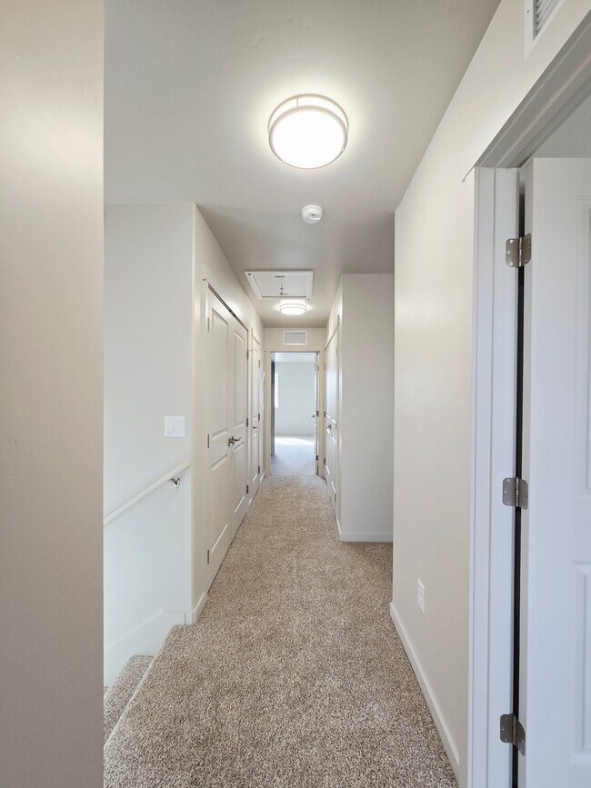 Building Photo - 2786 Caspian Wy