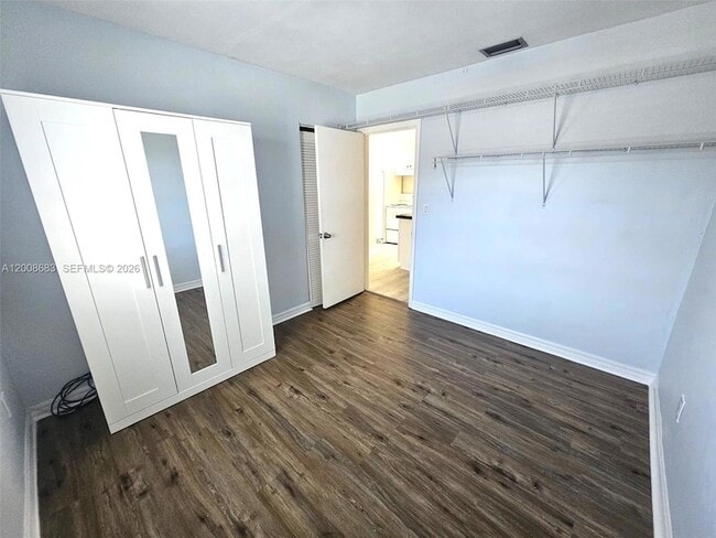 Building Photo - 10790 SW 46th St