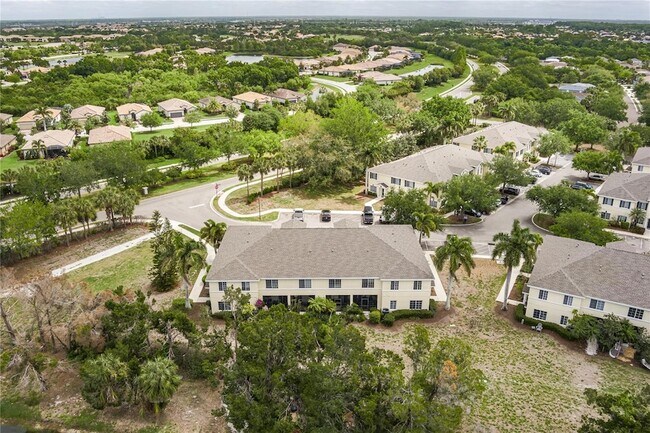 Building Photo - 208 Cape Harbour Loop