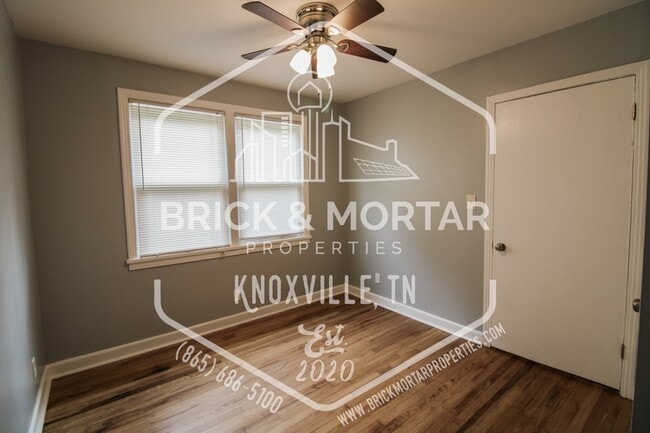 Building Photo - 624 Milligan St