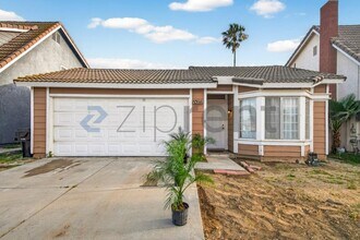 Building Photo - 14359 Parkwood Dr