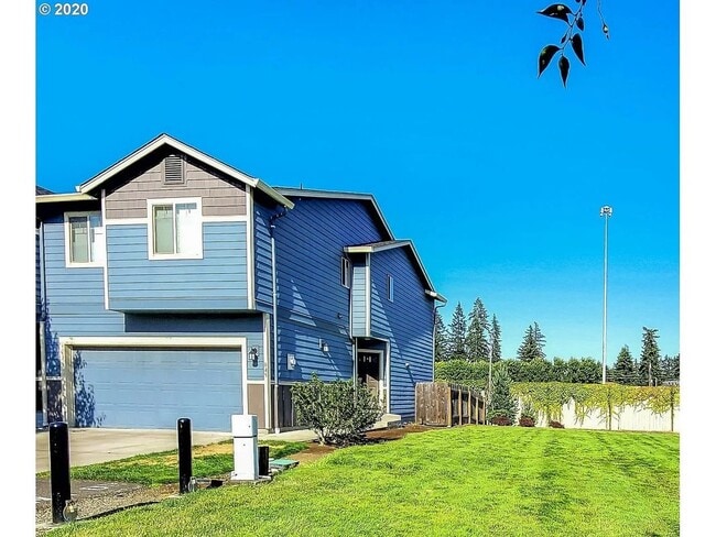 Building Photo - 845 NE 109th Ct