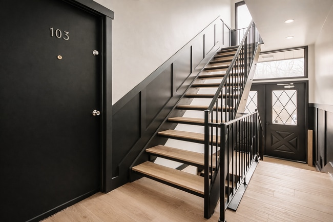 Building Photo - Luxury Living at Z on Plymouth – 1,000 SF Two-Bedroom Residence