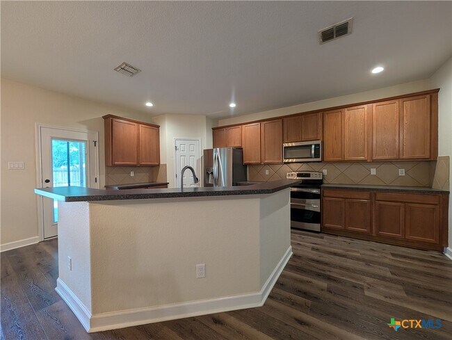 Building Photo - 349 Placid Meadow