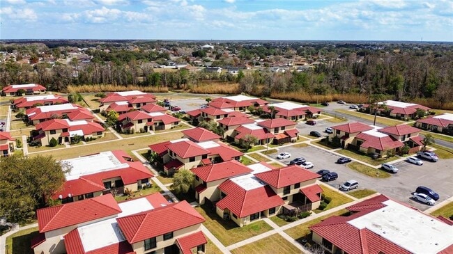 Building Photo - 467 Hunter Cir