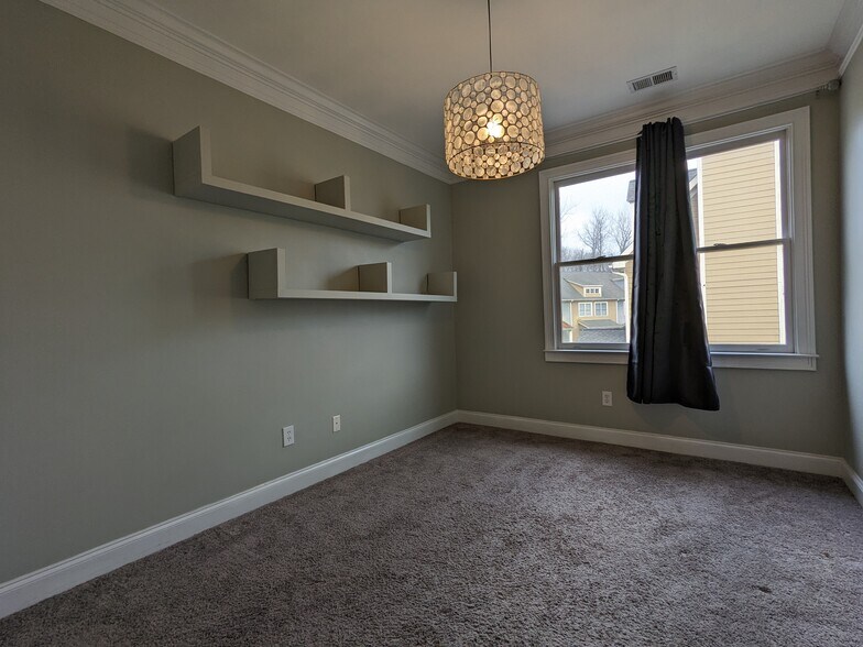 Building Photo - 1079 Marietta Blvd NW
