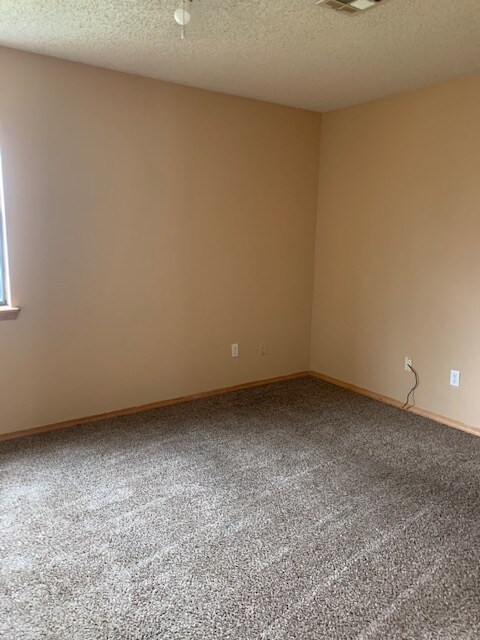 Building Photo - 200 Folsom St