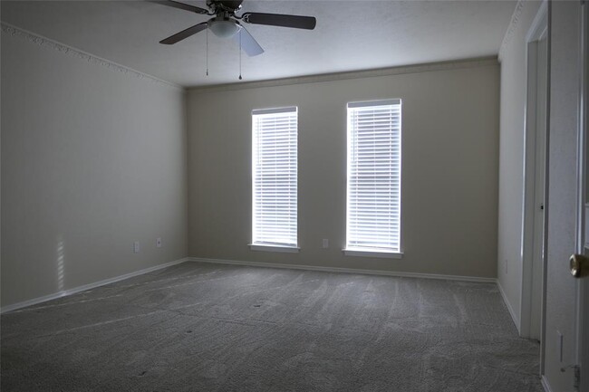 Building Photo - 6317 Rincon Way