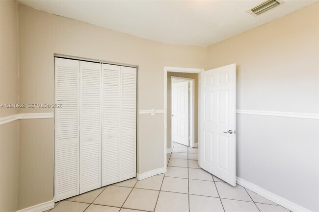 Building Photo - 11460 SW 199th St
