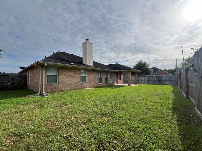 Building Photo - 7707 Misty Lake Ln