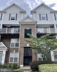 Building Photo - 12631 Fair Crest Ct