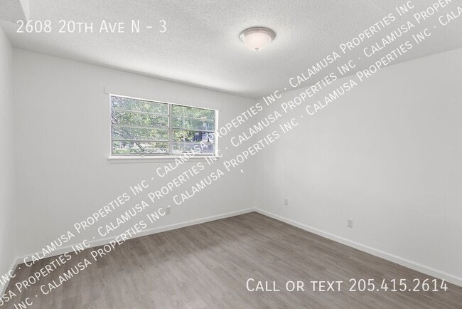 Building Photo - 2608 20th Ave N