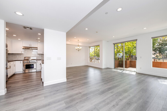 Living Room - Kitchen - 2010 S Beverly Glen Blvd