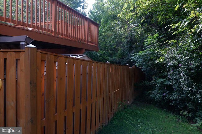 Building Photo - 8284 Mary Lee Ln