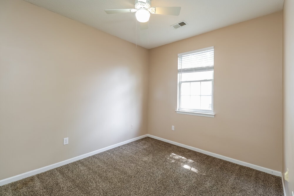 Building Photo - 8707 Meadowmont View Dr