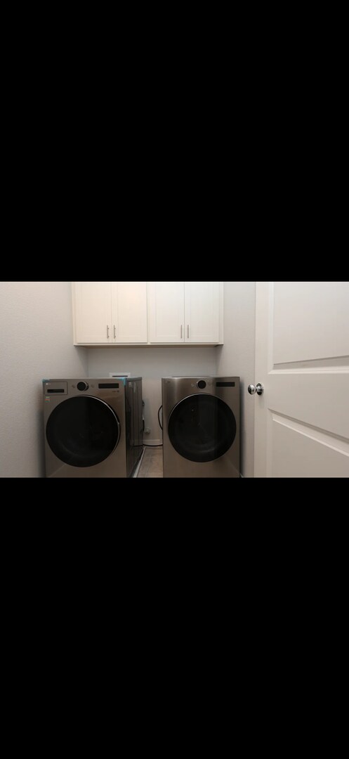 Building Photo - Gorgeous 4 Bedroom and 3 Bathroom Home in Wildhawk North Development $3,100 plus utilities and solar