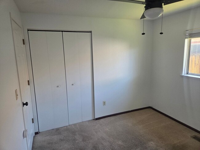 Building Photo - Pet-Friendly 3BR Home in Carson City with Yard & Modern Updates