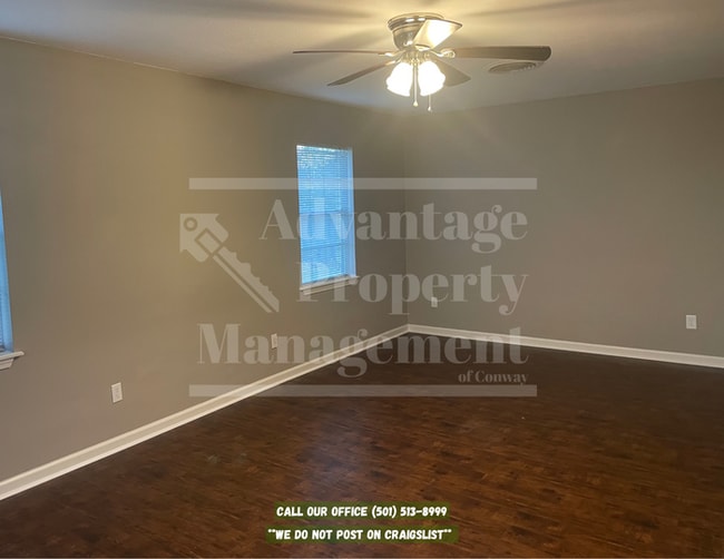 Building Photo - 11 Pamela Ln