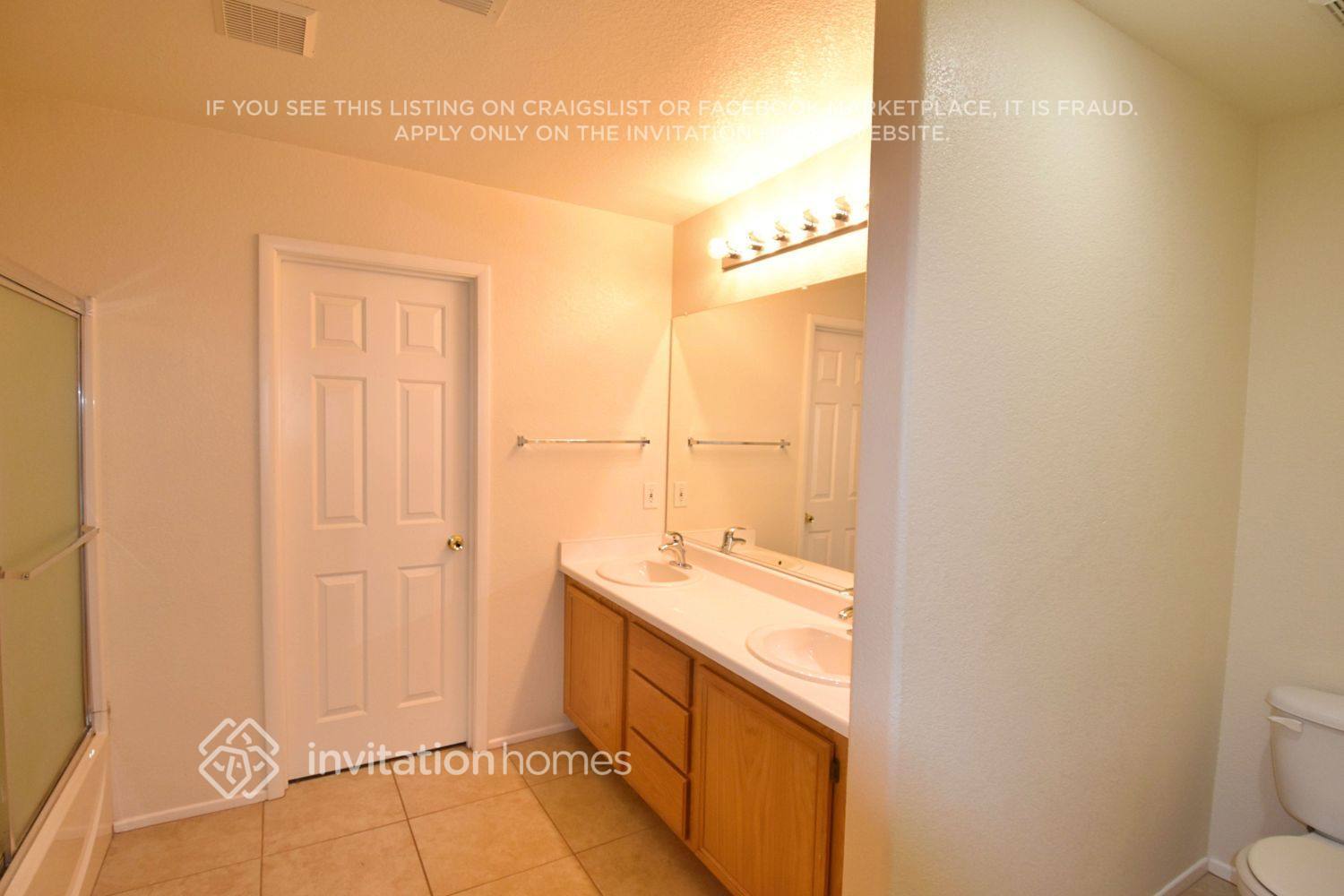 Building Photo - 8324 N Highland Ranch St