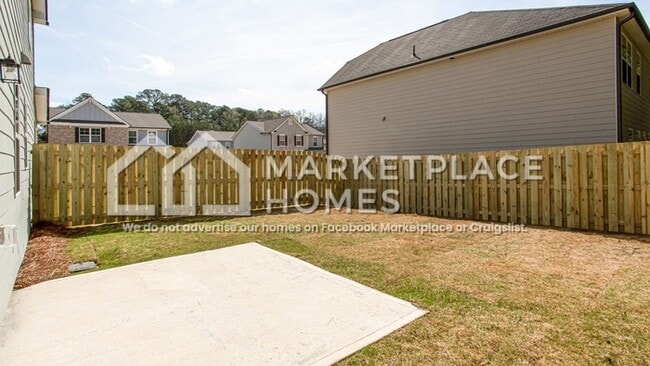 Building Photo - 6715 Hill Rock Ln