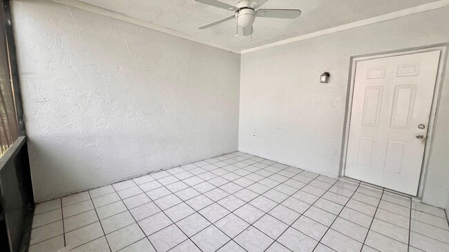 Building Photo - 13984 Morning Glory Dr