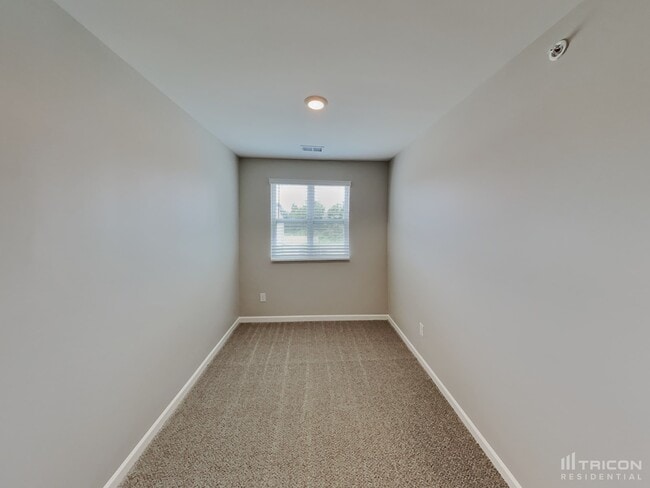 Building Photo - 9216 War Eagles Way