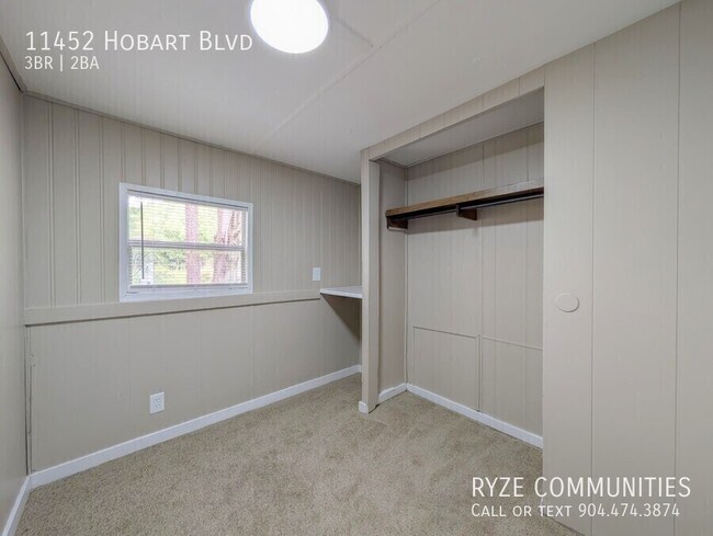 Building Photo - 11452 Hobart Blvd