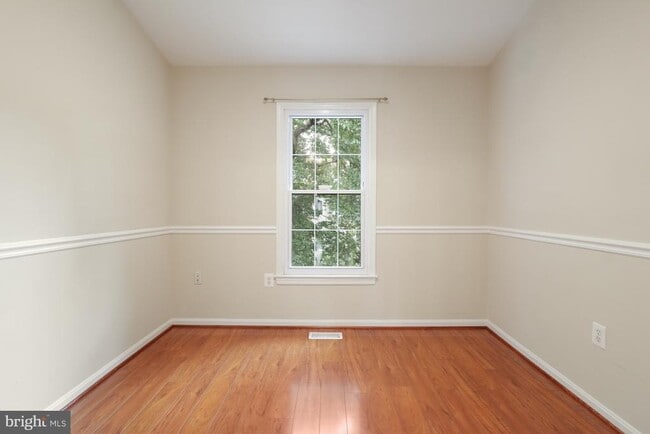 Building Photo - 12204 Apple Orchard Ct