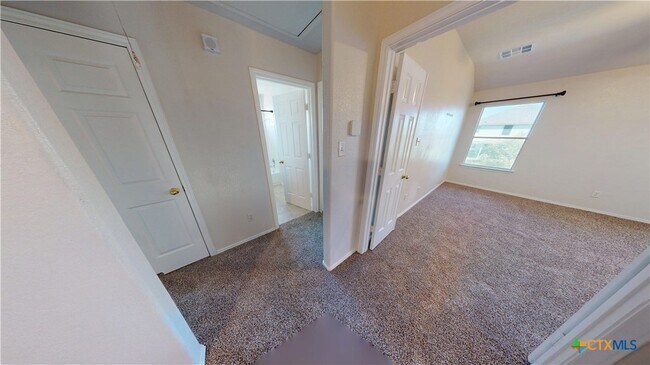 Building Photo - 4511 Donegal Bay Ct