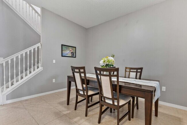 Building Photo - Corner Lot- Close to Disney- Four Bedroom Home for Rent