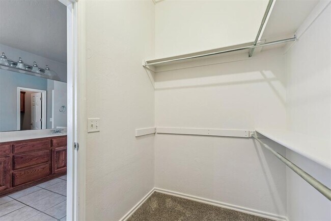 Building Photo - 16109 Panther Way
