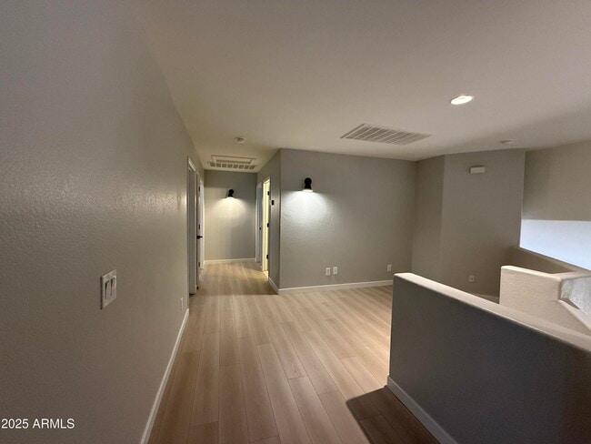 Building Photo - 14506 N 129th Ave