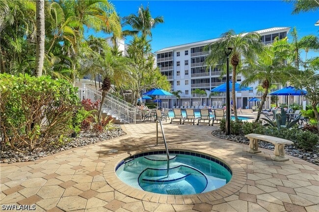 Building Photo - 400 Flagship Dr